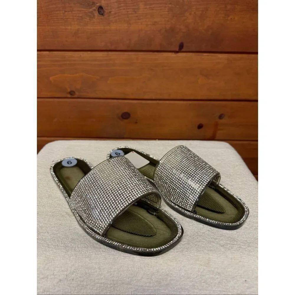 Olivia Miller Rhinestone Jelly Sandals Sz 9 NWOT